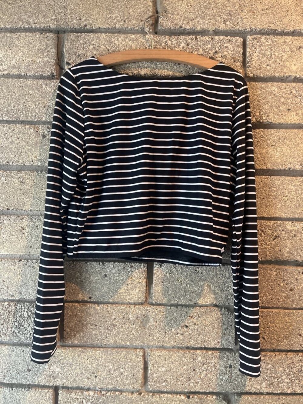 Striped Black & White Long Sleeve Crop Top With Back Cutout Design